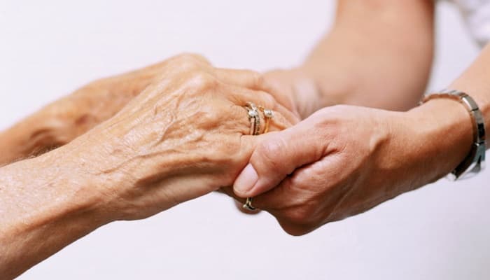 Bakan Göktaş: Evde Bakım Yardımı Ödemeleri Hesaplara Yatırılmaya Başlandı