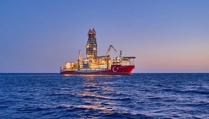 Karadeniz’de Yılın İlk Keşif Sondajı Başladı: Abdülhamid Han Kandıra-2 Kuyusunda Göreve Başladı